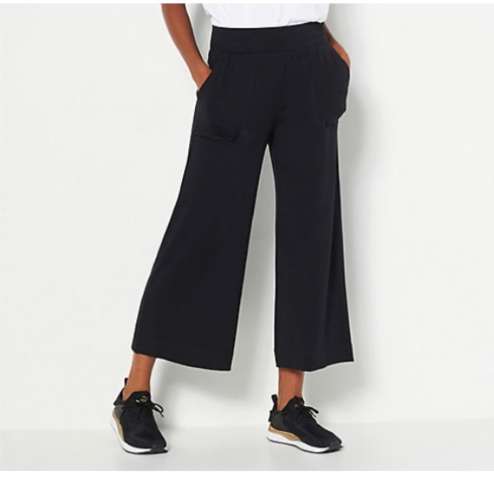 ZUDA black cropped knit pants, Large XL - Picture 1 of 8